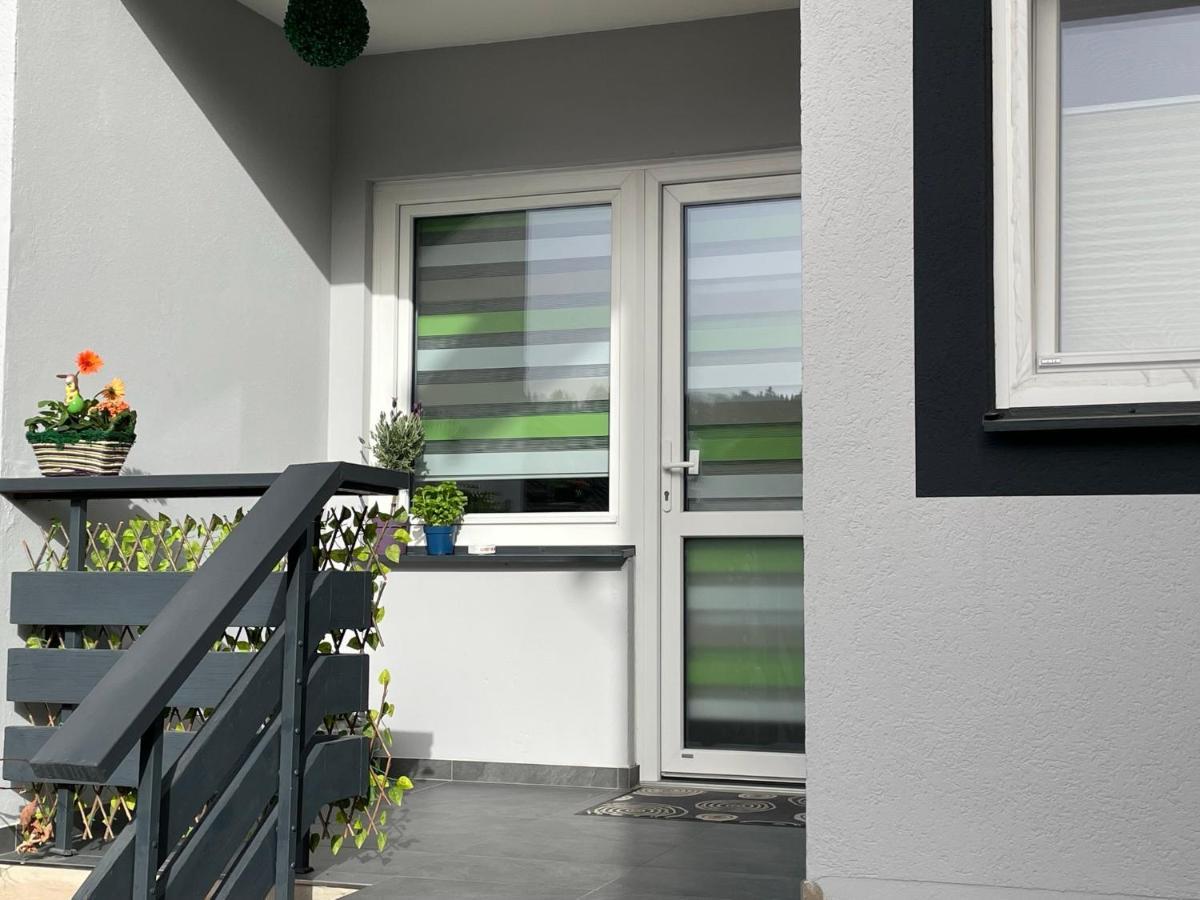 Wehr Orchidee Apartment Dış mekan fotoğraf