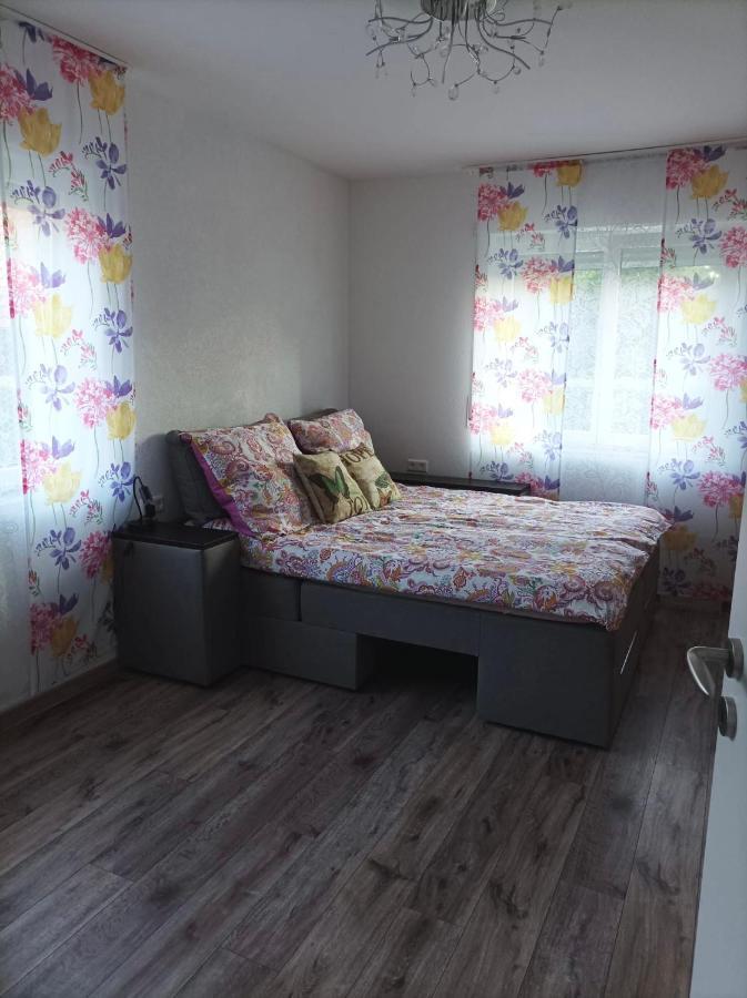 Wehr Orchidee Apartment Dış mekan fotoğraf